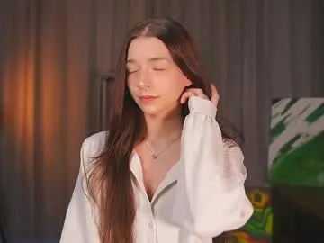 elbasypher — Hello i`m Elba, i`m #18 #teen #new #shy #natural   goal:   Overview of my top close cam  [35 tokens remaining]