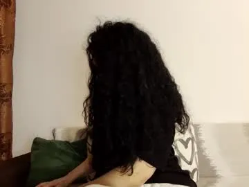eliebullet — #bigboobs #curlyhair #natural #milf #softbdsm