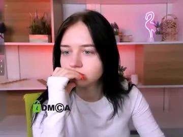 eliora_silk — GOAL: Sexy Dance [555 tokens remaining] Welcome to my room! #sex #lovense #18 #feet #couple