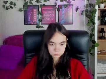 Chaturbate elise_noir is Away elise_noir — Tip 33 tokens to roll the dice and win a prize! #new #18 #skinny #shy