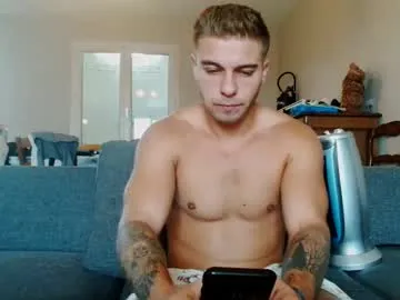 elkafit28 — flash NAKED [200 tokens left] #sperm #teen #muscle #french #new