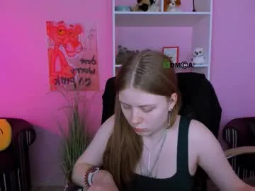 ella_crazy — GOAL: dance [95 tokens remaining] Welcome to my room! #feet #cute #18 #lovense #nonude
