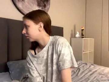 ellie_hollow — GOAL: Say Good Morning [25 tokens remaining] My name is Ellie. I am a beginner, I hope you can help me master this space! #new #bigboobs #skinny #18 #teen