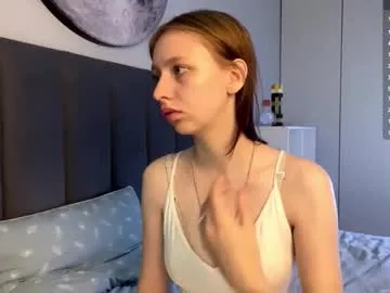 ellie_hollow — GOAL: Say Good Morning [25 tokens remaining] My name is Ellie. I am a beginner, I hope you can help me master this space! #new #bigboobs #skinny #18 #teen