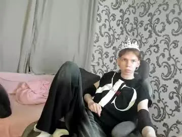 elliot_mars_ — I'm new here, my chat is active, let's get acquainted - Goal: GET NAKED [45 tokens left] #18 #new #teen #skinny #young