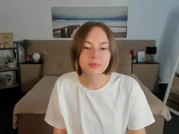 elma_lily — GOAL: my super secret [397 tokens remaining] Welcome to my room! #cute #new #nonude #young #18
