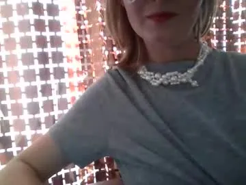 elsamartinez — #new #cosplay  #shy #natural #cute