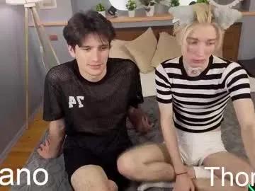 elvano_et — Welcome to my room! // GOAL: get naked [250 tokens left] #gay #hairy #cum #twink #cut