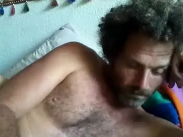 elyjahoye — flash ass [29 tokens remaining] #french #slave #anal #hairy #feet