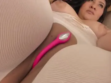 elyross_ — Lovense: Interactive Toy that vibrates with your Tips #bigass #curvy  #bigtits #milf  #bigpussylips