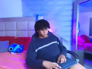 ema_stone_22 — SHOW CUM  #bigass #femboy #latino #ebony #anal [915 tokens remaining]