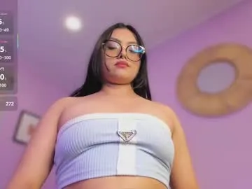 ema_wett — GOAL: Cream on the breasts [32 tokens remaining] Welcome to my room! come have fun with 2 sexy girls #anal #bigass #lesbian #couple #squirt