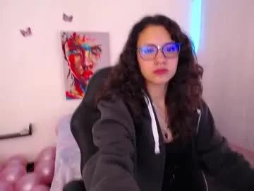 emilirusso — Freechat on Chaturbate