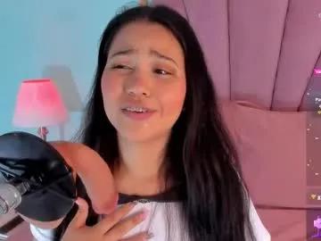 emma_clarke_ — GOAL: fuck my pussy control machine for 5min [555 tokens remaining] Welcome to my room! know me and play with me #saliva #teen #fuckmachine #latina #deepthroat #18 #squirt