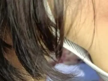 emma_xue — PANTY OFF [20 tokens left] #mature #mommy #latina #lovense