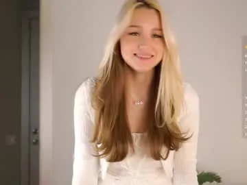 emmiemurray — g: lick my finger close to cam / Call me Aurora, I'm from Venice, I'm #18 y.o. Will you be my friend? #shy #new #teen #blond [24 tokens remaining]