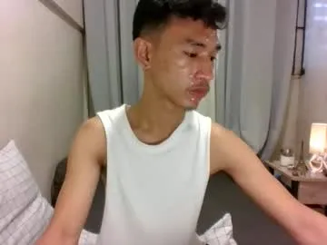 enzinoxx2024 — #bigcock #asian #pinoy #twink [1000 tokens remaining]