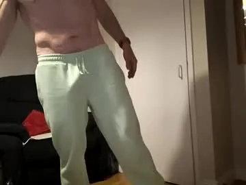 erniemac — Freechat on Chaturbate