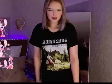 esmemayhem — Show boobs or ... sing a ditty #smalltits #bigass #anime #cosplay #daddysgirl  [99 tokens remaining]