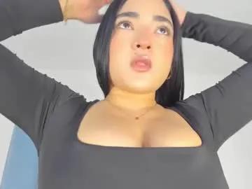 esmeraldaasm — FLASH TITS  [60 tokens left] #bigass #teen #natural #asian #puffynipples