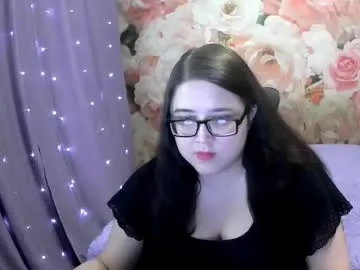 eternal_eighth — Hello, my name is Didi. I have a menu and go to privat. I wish you a pleasant time #bbw #chubby #shaved #glasses #longhair