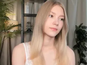 eternity_cuite — flirt with the tongue   #18 #blonde #teen #shy #skinny [60 tokens remaining]
