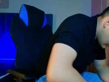 ethanconnor_ — GOAL: make me hard+spit on my cock  I promise you a show you will not forget. #cum #bigdick #muscle #18 #lovense
