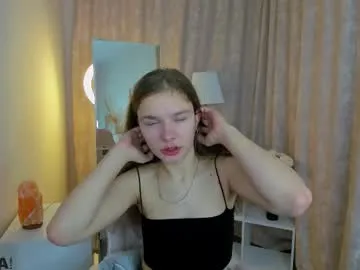 eva_bake — spank tits [258 tokens left] Hello everyone, I'm Eve! I am very shy, and I hope you suport me on my 3 day on this site! #shy #new #18 #young #ass