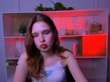 eva_drive — Maid - Repeating Goal: Lick fingers - #18 #c2c #lovense #piercing #pvt #smalltits