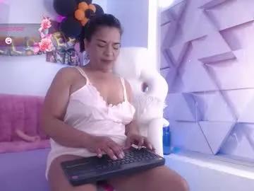 evagoddess_ — GOAL: show feet [50 tokens remaining] Come and try with me the great fantasies that we can meet together  #mature #new #pantyhose #bigboobs #milf