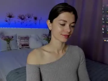 evamccoy — GOAL: Striptease [365 tokens remaining] Welcome to my room! #feet #brunet #tits #lovense #new