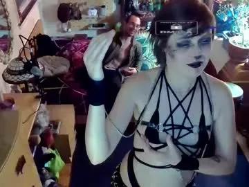Chaturbate faewildflower is Freechat faewildflower — Come chill with us! Happy Halloween! #new #cute #bigass #smalltits #cosplay