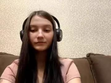 faustinabartosh — Goal: show sexy belly! I smile a lot! My name is Aurora i #new and me #18 yo! first day #shy #cute #teen [87 tokens remaining]