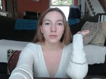 fawnwilde — Fawnwilde's room. Come say hi! Privates are open #nudeinprivate