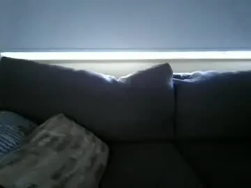 femmesub69 — Femmesubcd69's room