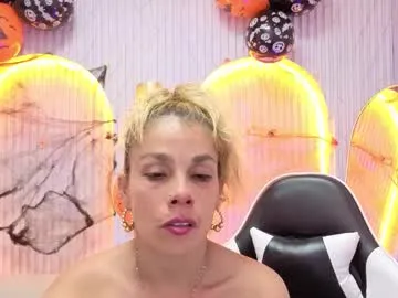ferchis_conejita_tp —  Get ready for a sexy, wet, and foamy show like never before!  #lovense #anal #atm #latina #deepthroat