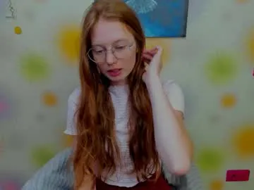 fire_luna — SQUEEZE NIPPLES CLOSE TO CAMERA #shy #smalltits #lovense #18 #redhead [88 tokens remaining]