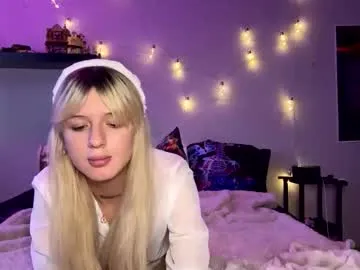 fluffy_delle — Hey guys! I'm new! Let's play! #new #tits #cum #blonde #sexy