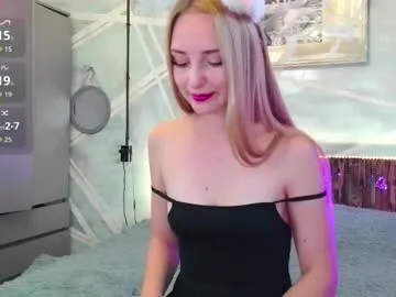 foxblondiee — my FAV pattern 23,25,38,69tkn^^ Make me cum! FEET   BOOBS   ASS   FOOTFETISH - Goal: Quick show my feet 40 size [7 tokens left] #young #skinny #new #footfetish #feet