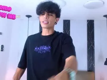 franvill_trato — full cum explosive ? #party #cum #skinny #young #monstercock [700 tokens remaining]