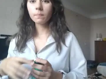 fredmurrietta — Goal: Stand up and show my outfit / I'm Mia #new girl here. I'm #18 #student #teen #bigboobs [10 tokens remaining]