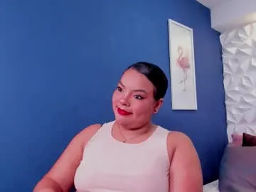 freya_cole_ — GOAL: Lick dildo [30 tokens remaining] Welcome to my room! #lovense #bigass #bigboobs #curvy #bbw