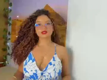 frezzita_ — GOAL: Sexy Dance [149 tokens remaining] Welcome to my room  #Findom #twerk #latina #feet #ebony