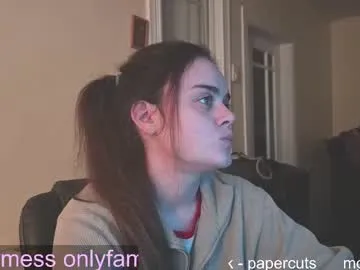fuxkme_jen — Hey welcome to my room <3 #smalltits #shy #new #18 #fitbody