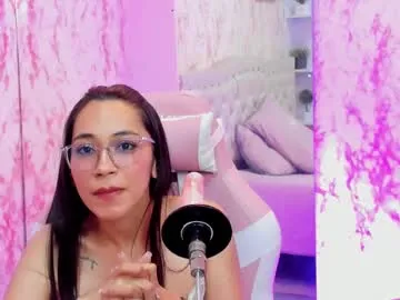 gabbieprice — squirtThis cute teen girl loves to squirt when she's playing with her pussy! - Multi Goal: Spanks ass until red [186 tokens left] #petite #skinny #deepthroat #teen #feet
