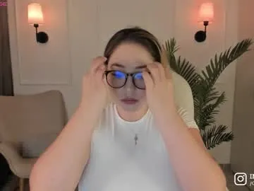 gaby_soleer — !Take me to the next level!  // GOAL:  Spank ass HARD (10 times) [80 tokens left]  #bigass #bigboobs  #feet #natural  #latina