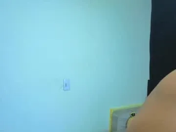 gael__david — Welcome to My Roon  - Goal: Great oil show and  cum show In my new room [999 tokens left] #latino #cum #young #smoke #muscle