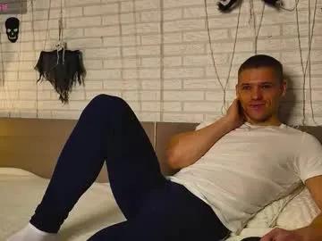 Chaturbate garettvosss is Freechat garettvosss — play with me - Goal is : hot cum show #cum #lovense #bigcock #straight #new