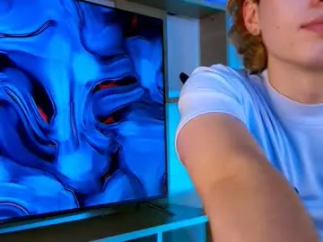 gemdominus — HUGE HARD DICK MONSTER IN PUBLIC[1000 tokens remaining] #18 #latino #bigdick  #twinkyoung  #bigdick