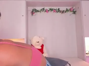 gigimanee — I'm new here! Be nice with me and you'll get my attention  Let's get naughty #ebony #submissive #sexy #tall #squirt [43 tokens remaining]